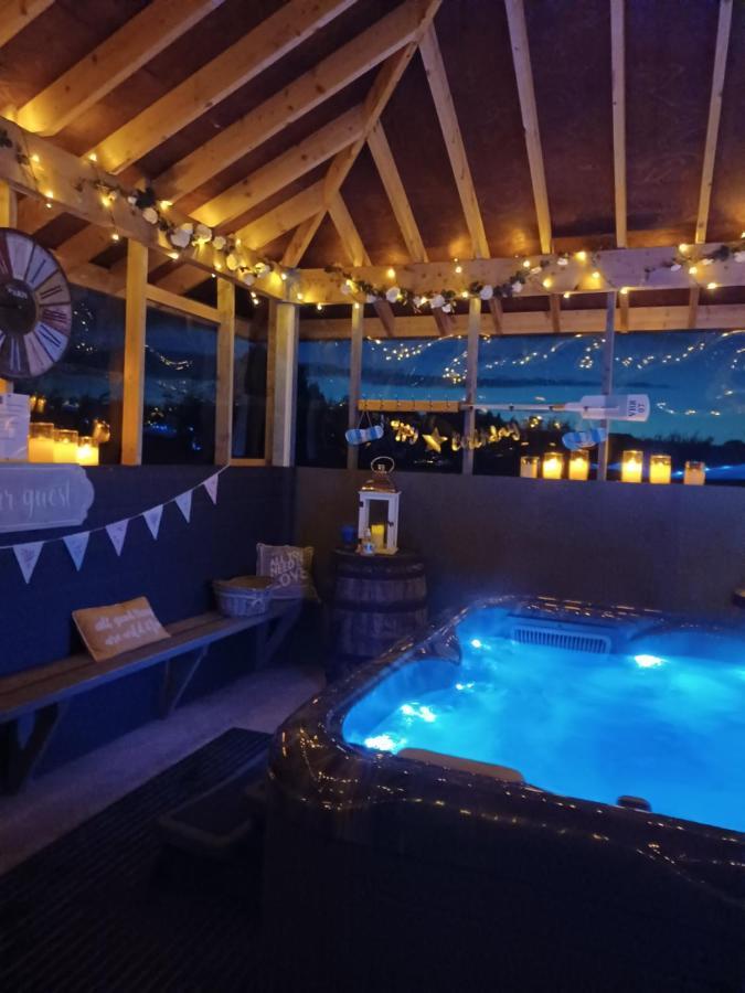 런던데리 Nesswood Luxury Glamping 빌라 외부 사진